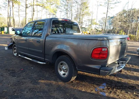 2003 Ford F-150 Lariat/Xlt z USA, uszkodzony, nr VIN 1FTRW076X3KC37233